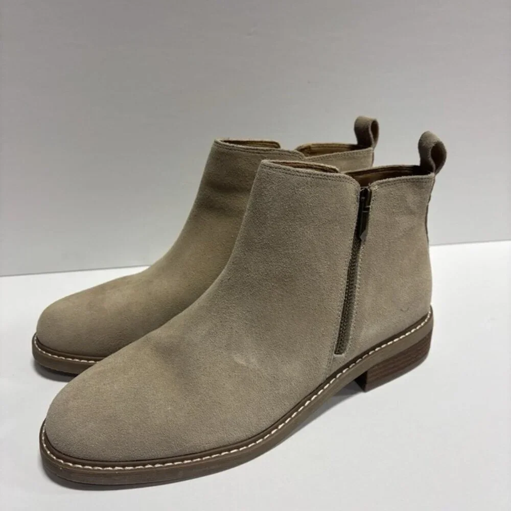 Crown Vintage boots are